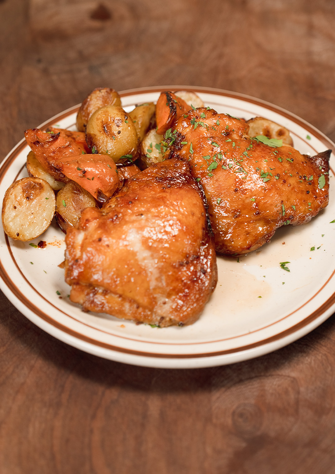 Perfect Roasted Chicken Thighs with Crispy Potatoes & Carrots