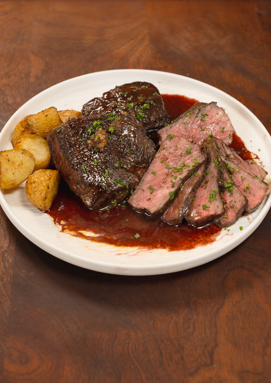 Red Wine Beef Tenderloin with Garlic Butter