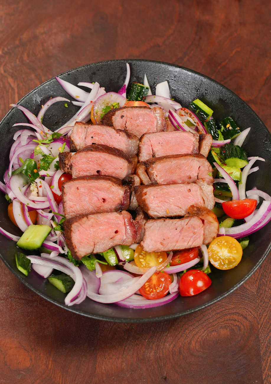 Steak Salad with Fresh Herb & Tomato Salsa