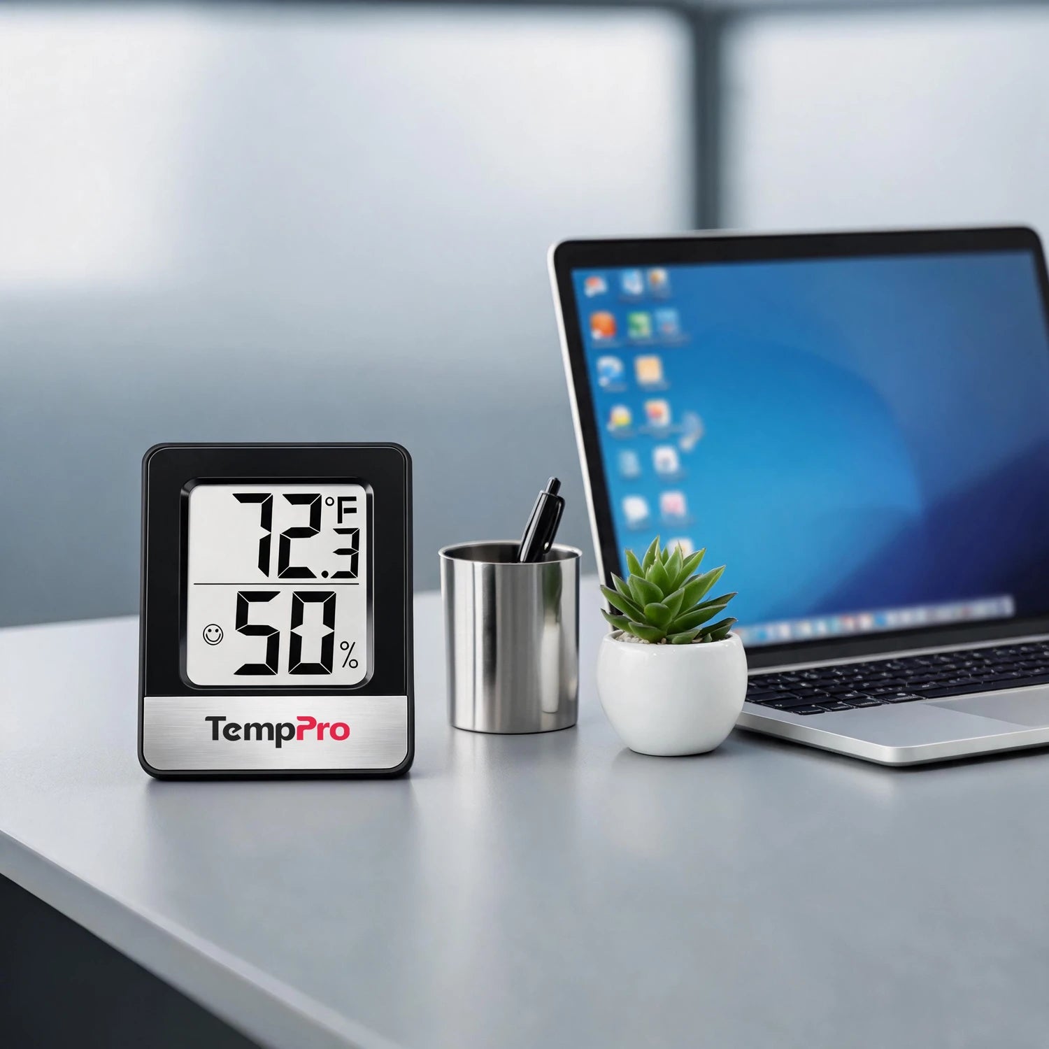 Termómetro e higrómetro para interiores TempPro TP49 — ±1°F/±2% HR, indicador de confort